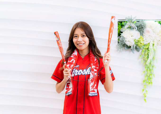 キラキラボールカープストラップ